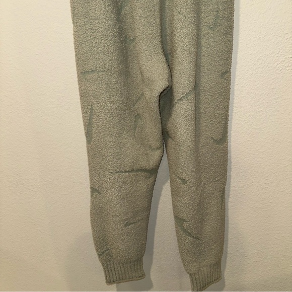 Nike Phoenix Bouclé High Waist Joggers - Picture 7 of 12